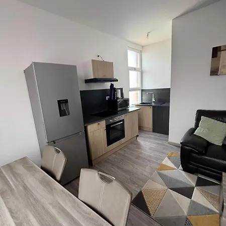 Lägenhet T2 Cosy Avec Vue - Proche Chateau De Boutheon Andrezieux-Boutheon